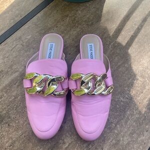 Steve Madden Pink Mules with Gold Chain